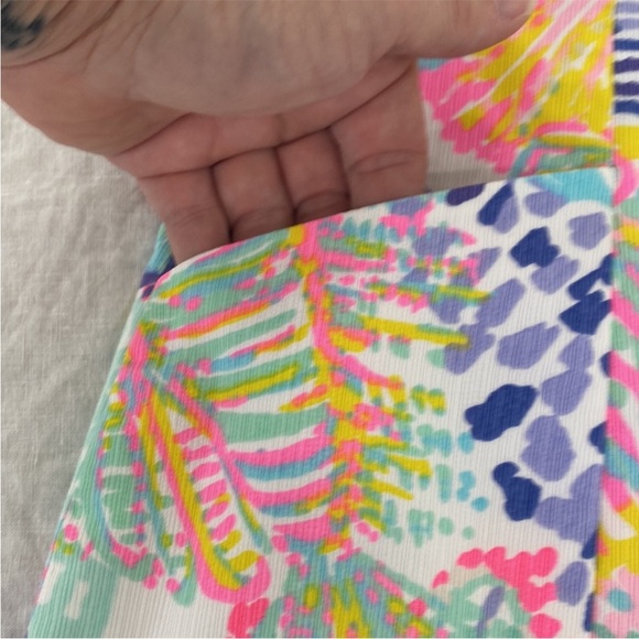 LILLY PULITZER ROAR OF THE SEAS - Picture 7 of 10